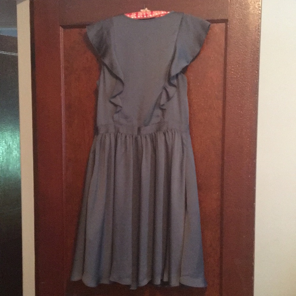 Banana Republic Ruffle Dress - Picture 6 of 7